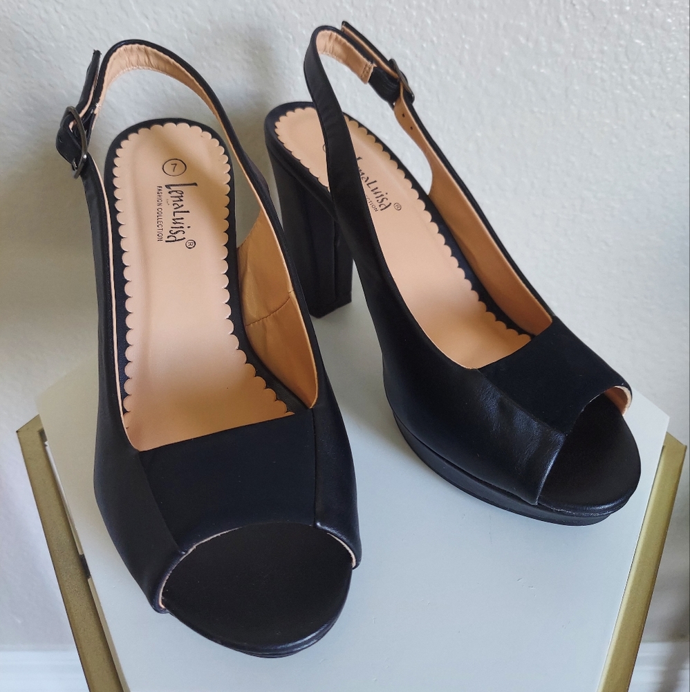 High heels, Lena Luisa, size 7, black.
